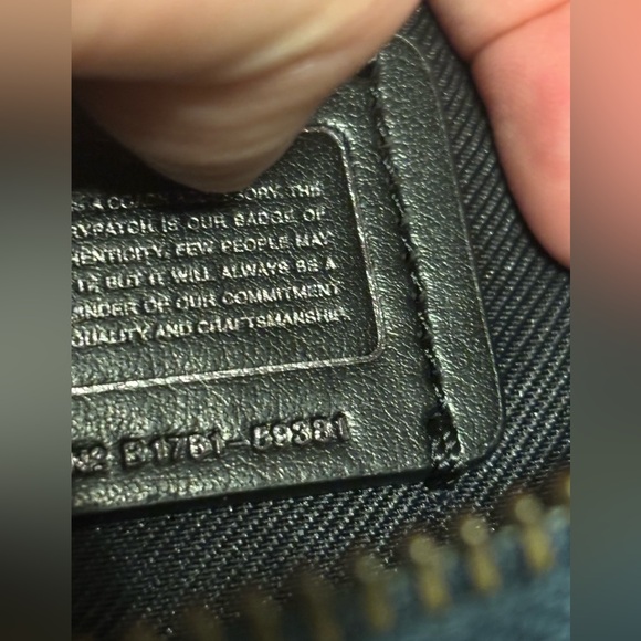 Coach 59381 Tea Rose Teal Nolita 19 Wristlet - Picture 8 of 16